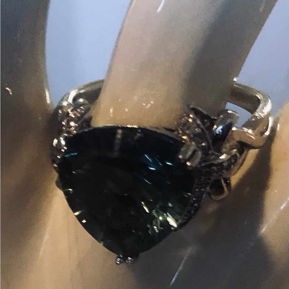 𝑩𝒆𝒂𝒖𝒕𝒊𝒇𝒖𝒍 𝑷𝒆𝒂𝒄𝒌𝒄𝒐𝒄𝒌 𝑩𝒂𝒏𝒈𝒍𝒆 & 925 𝒔𝒕𝒐𝒏𝒆 𝒓𝒊𝒏𝒈 - Picture 2 of 2